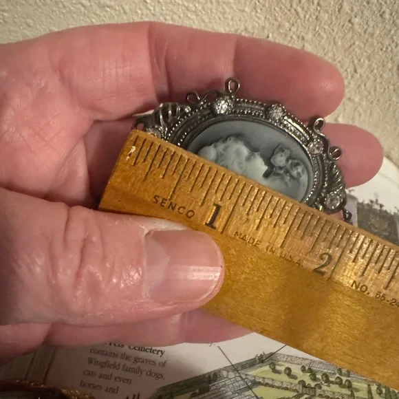 Elegant Black and Gray Cameo w/rhinestones for necklace or other diy project - Picture 4 of 4